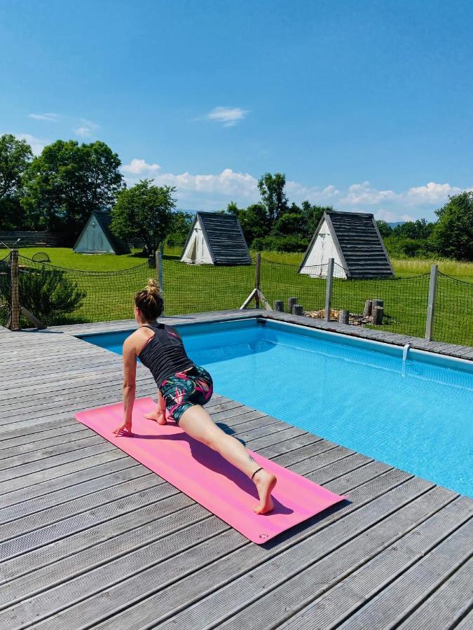 Greenvalleyglamping Sesce Pri Preboldu Eksteriør bilde