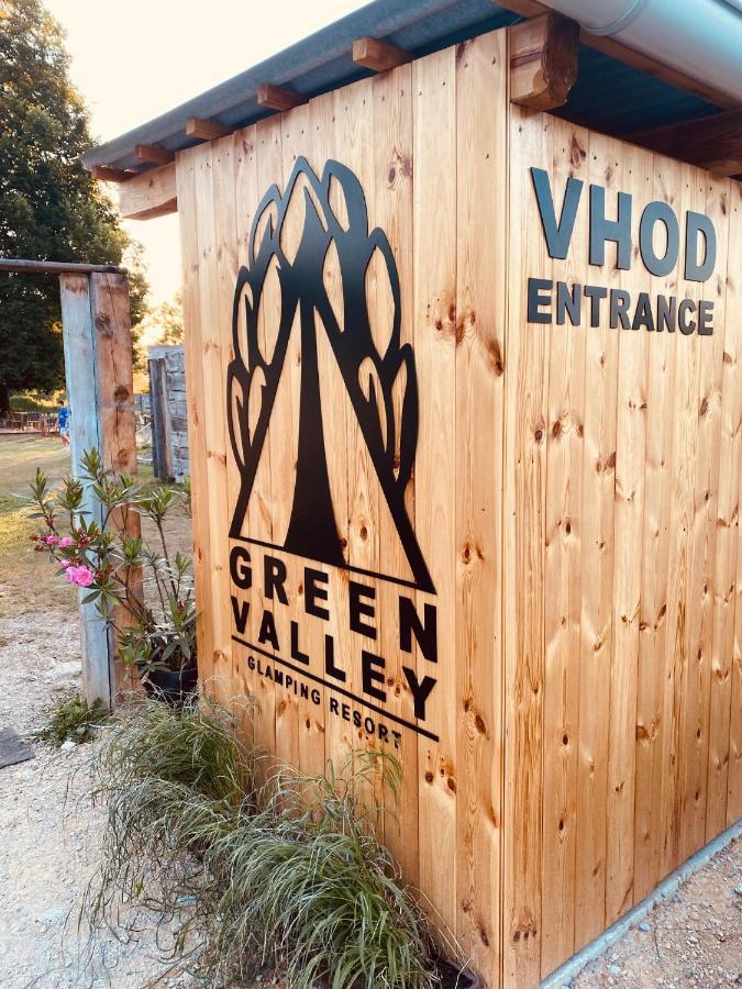 Greenvalleyglamping Sesce Pri Preboldu Eksteriør bilde