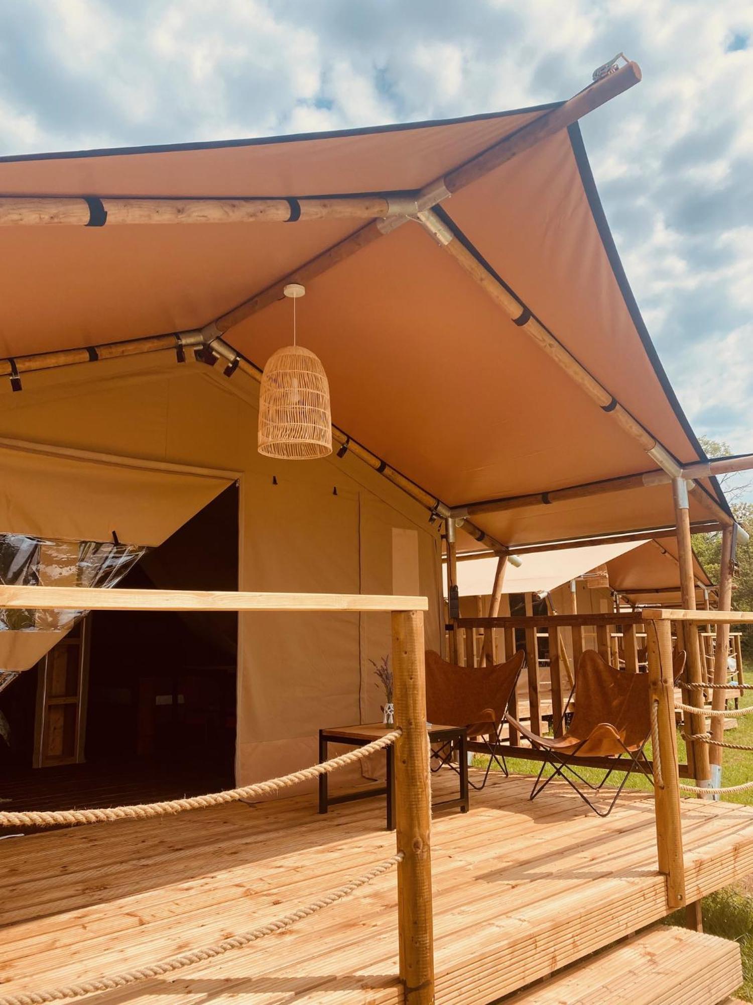 Greenvalleyglamping Sesce Pri Preboldu Eksteriør bilde