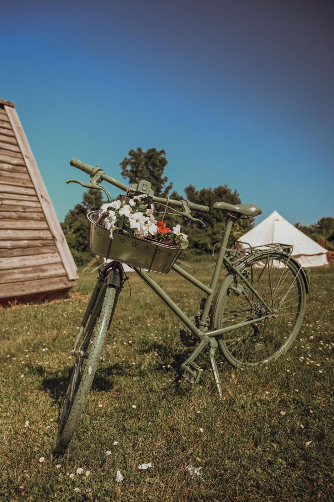 Greenvalleyglamping Sesce Pri Preboldu Eksteriør bilde